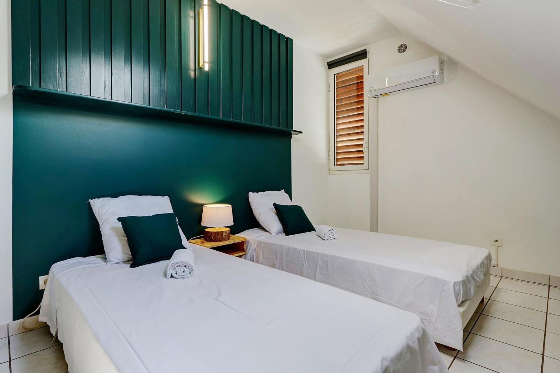 Plein La Vue - T4 Saint Leu 1Ere Ligne Pieds Dans L'Eau Apartment Ngoại thất bức ảnh